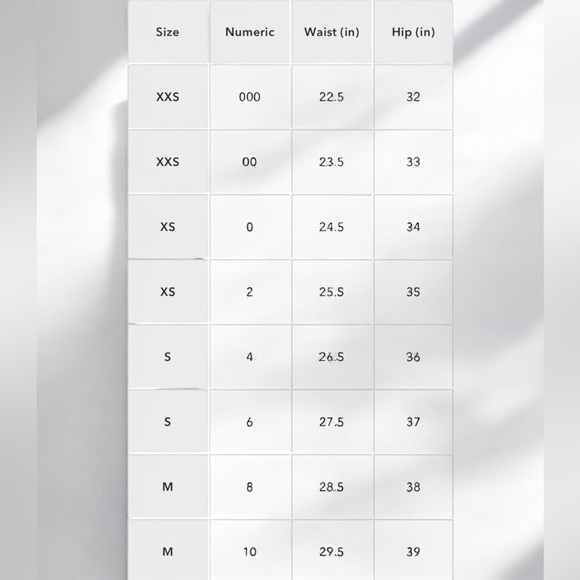 Offline by Aerie Hugger Legging High Waisted Side Pockets Tan Size Medium - Picture 7 of 8